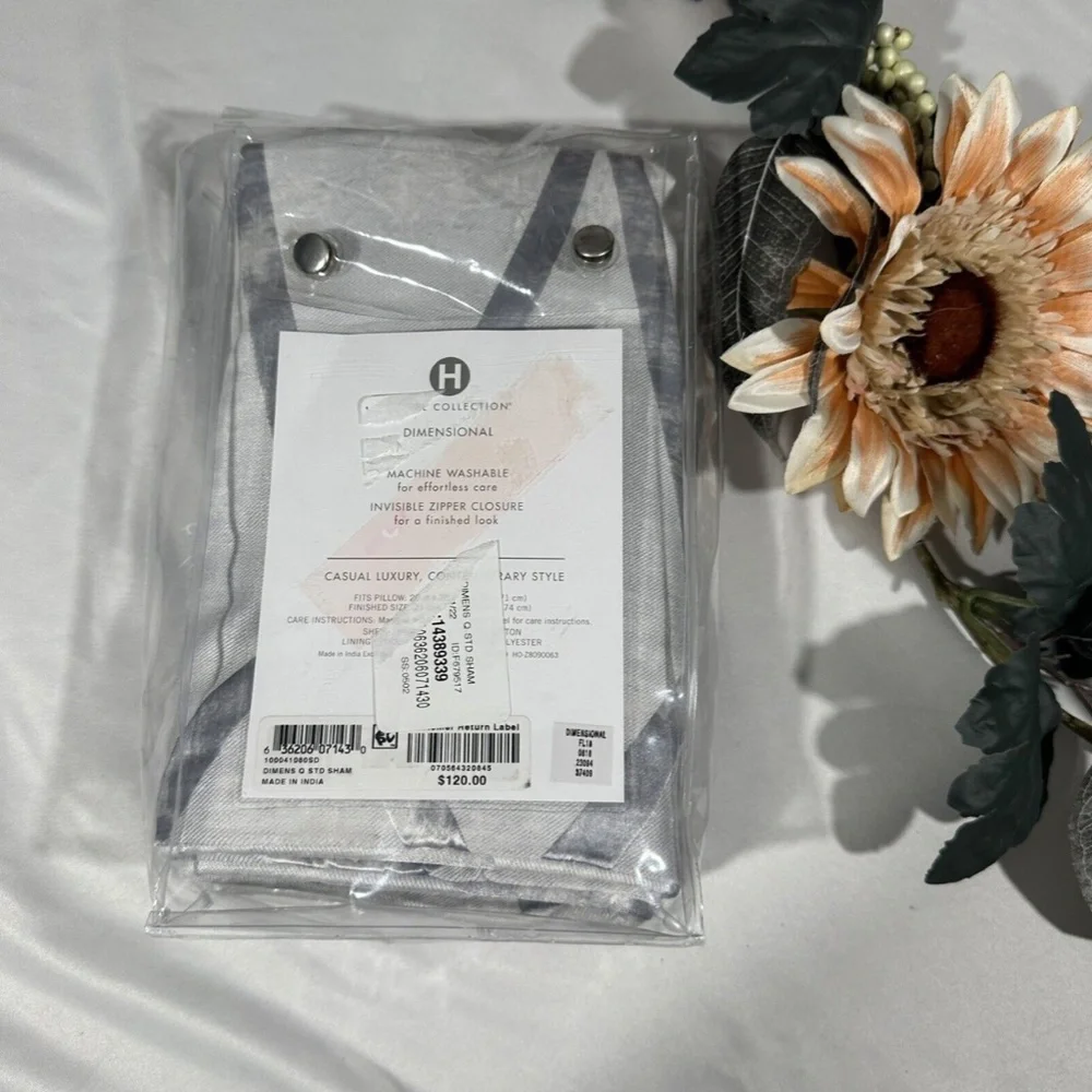 NEW $120 [ 1 Standard ] Pillow Sham for Hotel Collection Dimensional‎ Blue